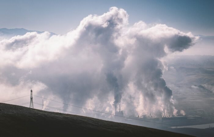 AI-Enhanced Air Quality Monitoring A Revolution in Real-time Analysis and Pollution Control (2)